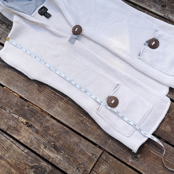 Pure Handknit sleeveless cotton sweater - Picture 9 of 14